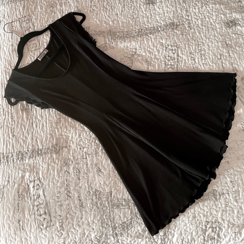 Love Fire Basic Black Mini Dress